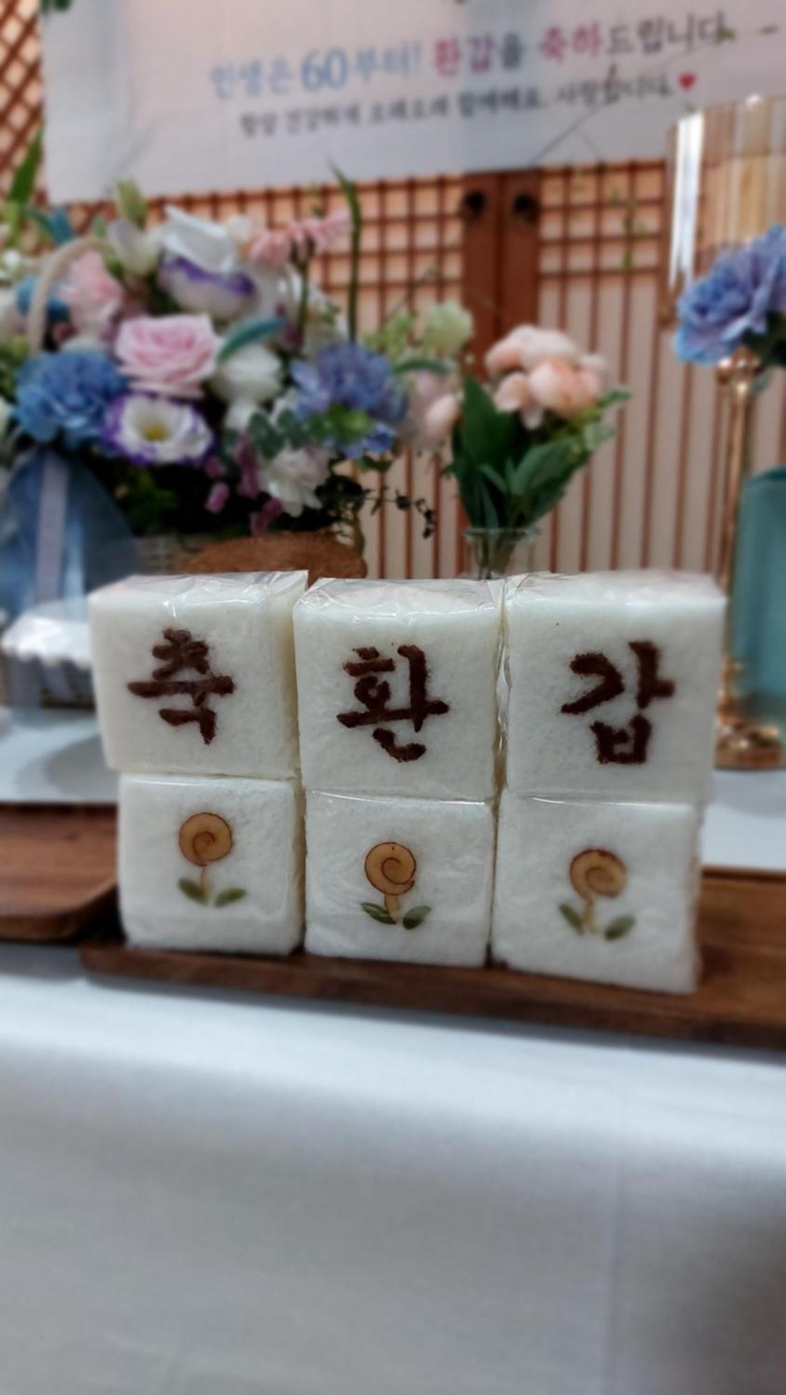 Dongmyo Hanok Sihwadang - Private Korean Style House In The City Center With A Beautiful Garden Seúl Exterior foto